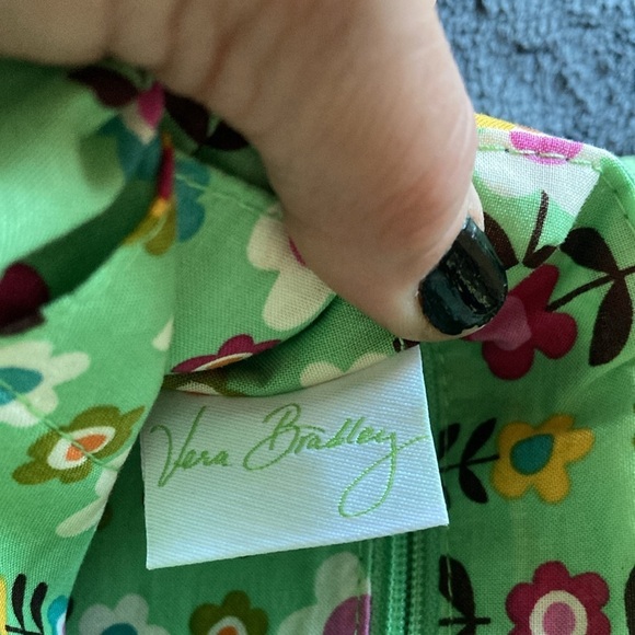 Vera Bradley convertible crossbody Tutti Frutti bag with shoulder strap - Picture 4 of 7